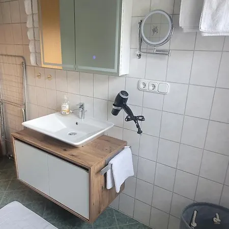 Zur Schoenen Aussicht